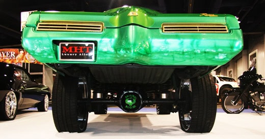 SEMA 2007: Огромные, упругие и яркие