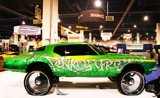 SEMA 2007: Огромные, упругие и яркие