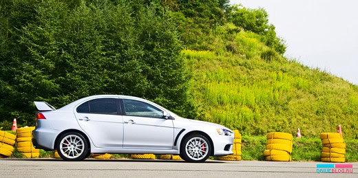 Mitsubishi Lancer Evolution X