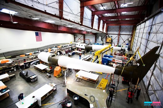 Virgin Galactic SpaceShipTwo & WhiteKnightTwo