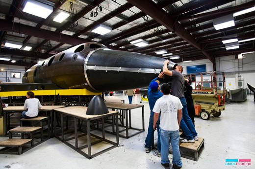 Virgin Galactic SpaceShipTwo & WhiteKnightTwo