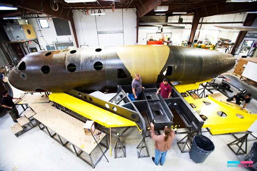 Virgin Galactic SpaceShipTwo & WhiteKnightTwo