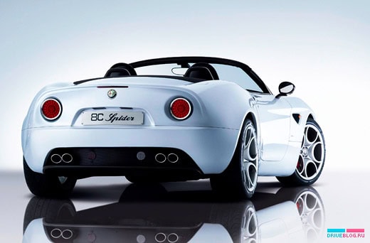 Alfa Romeo 8C Spider