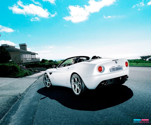 Alfa Romeo 8C Spider