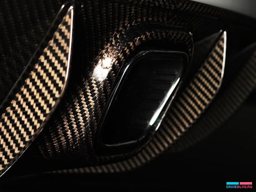 MANSORY McLaren SLR Renovatio