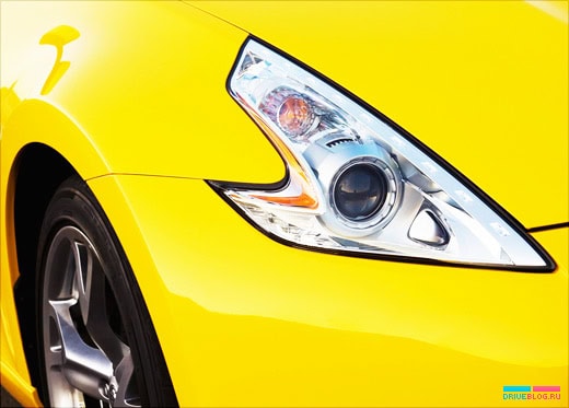 Nissan 370Z Coupe