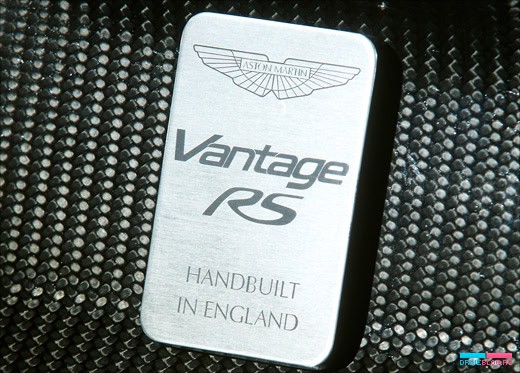 Aston Martin V12 Vantage RS Concept