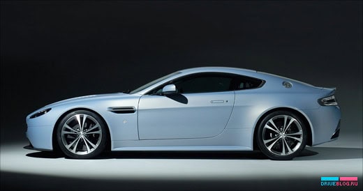 Aston Martin V12 Vantage RS Concept