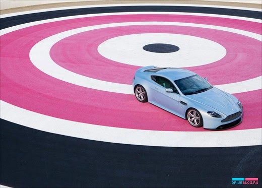 Aston Martin V12 Vantage RS Concept