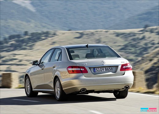 Mercedes-Benz E-Class Saloon