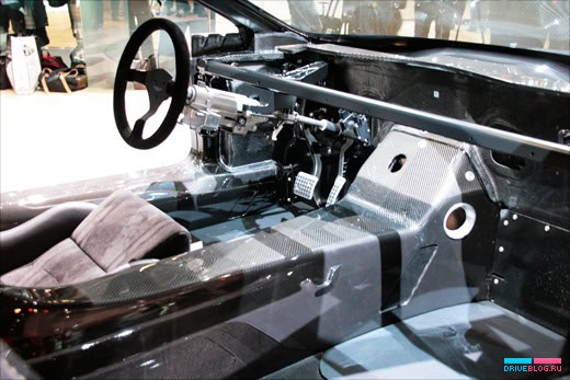 Geneva Motor Show 2009: Aston Martin One-77