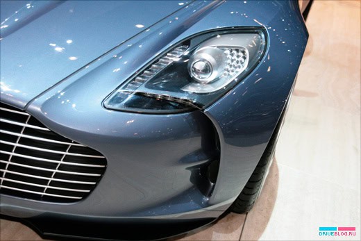Geneva Motor Show 2009: Aston Martin One-77