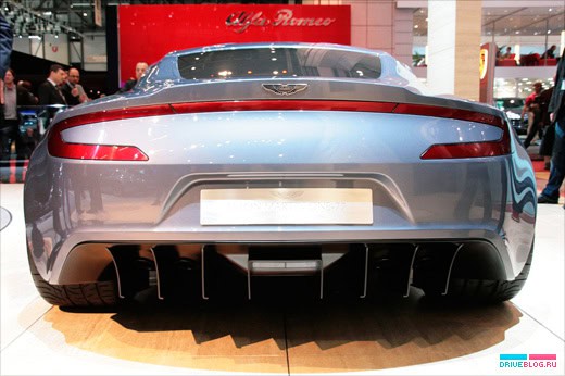Geneva Motor Show 2009: Aston Martin One-77