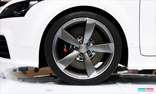 Geneva Motor Show 2009: Audi TT RS