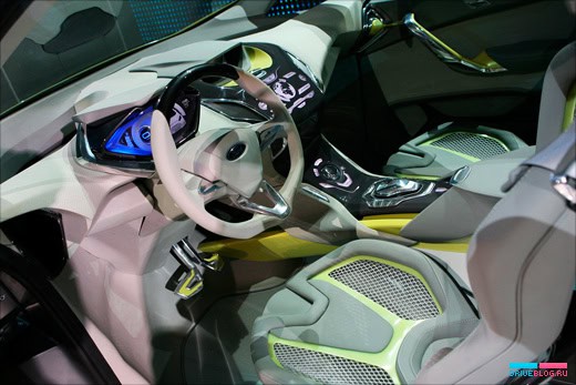Geneva Motor Show 2009: Ford iosis MAX