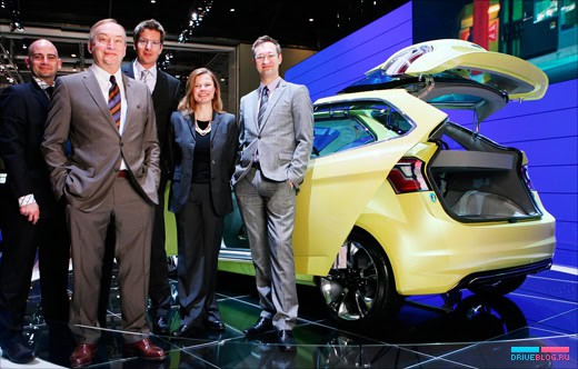 Geneva Motor Show 2009: Ford iosis MAX