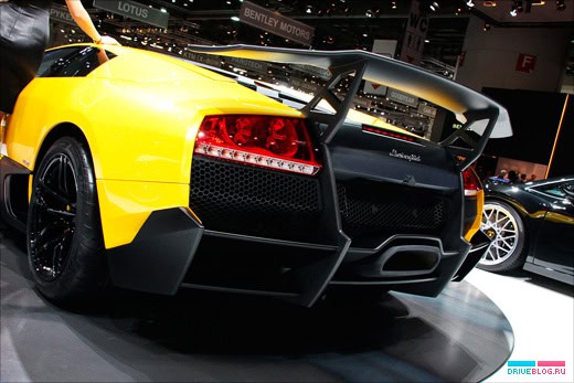 Geneva Motor Show 2009: Murcielago LP670-4 SuperVeloce