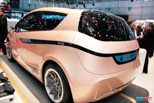 Geneva Motor Show 2009: Magna Steyr Mila EV