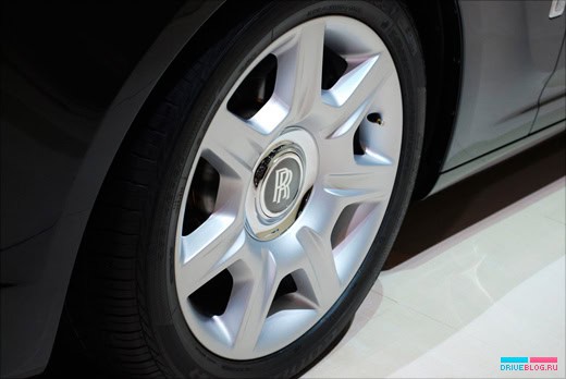 Geneva Motor Show 2009: Rolls-Royce 200EX Concept