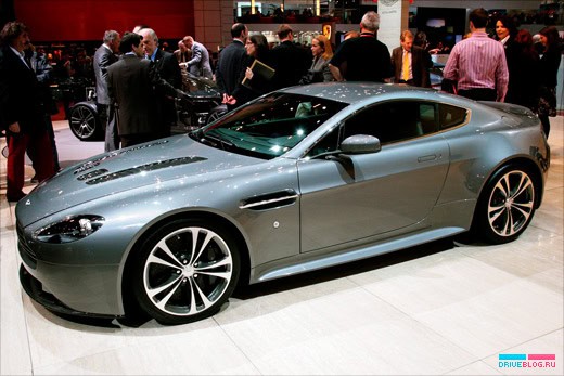 Geneva Motor Show 2009: Aston Martin V12 Vantage