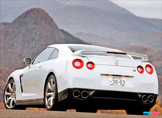 Nissan GT-R