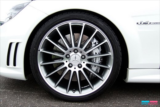 AVUS Performance Mercedes-Benz C 63 AMG