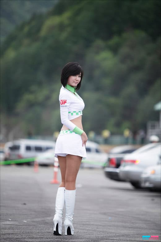 Рю Джи Хие (Ryu Ji Hye) на CJ Super Race 2009