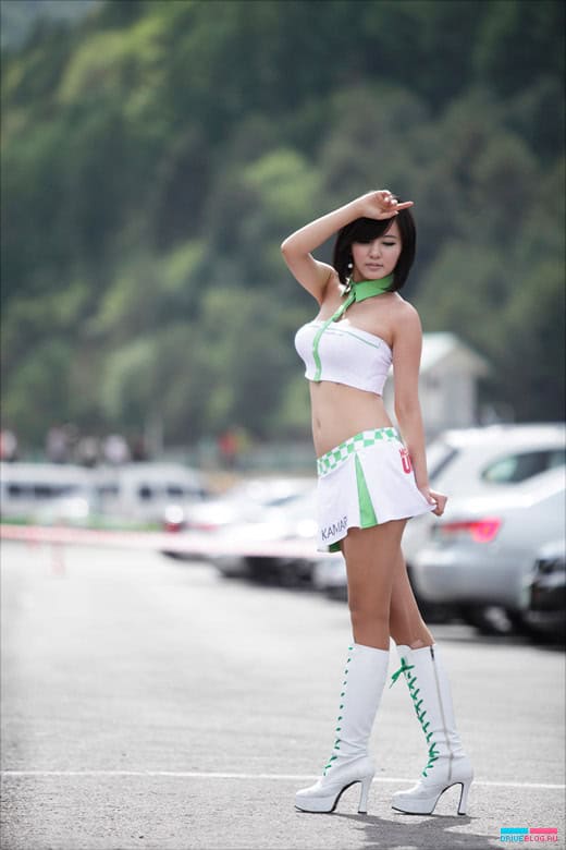 Рю Джи Хие (Ryu Ji Hye) на CJ Super Race 2009