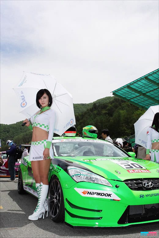 Рю Джи Хие (Ryu Ji Hye) на CJ Super Race 2009