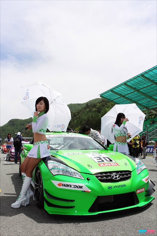 Рю Джи Хие (Ryu Ji Hye) на CJ Super Race 2009