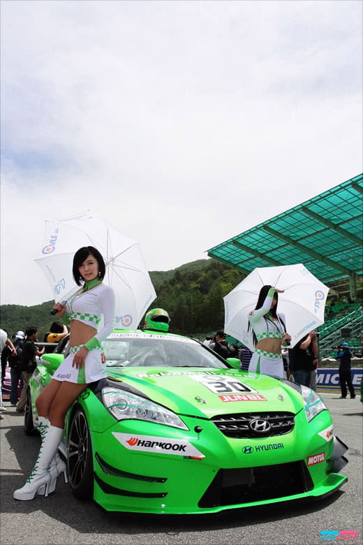 Рю Джи Хие (Ryu Ji Hye) на CJ Super Race 2009