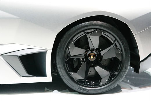 IAA 2009: Lamborghini Reventon Roadster