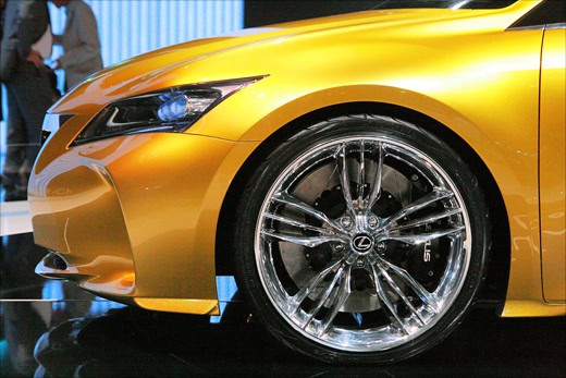 IAA 2009: Lexus LF-Ch Concept
