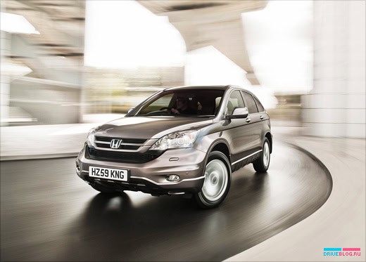 Honda CR-V немного обновилась и подтянулась