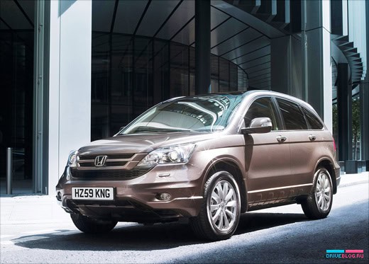 Honda CR-V немного обновилась и подтянулась