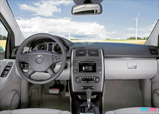 Mercedes-Benz B-Class F-Cell