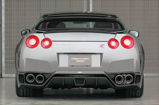 Tokyo Auto Salon 2010: Tommy Kaira Nissan GT-R Silver Wolf Edition Ebbrezza-R