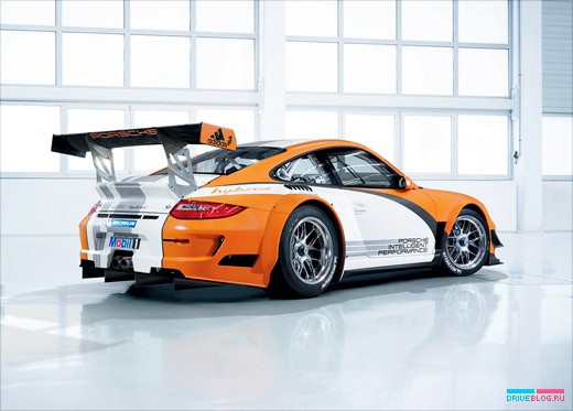 Porsche 911 GT3 R Hybrid