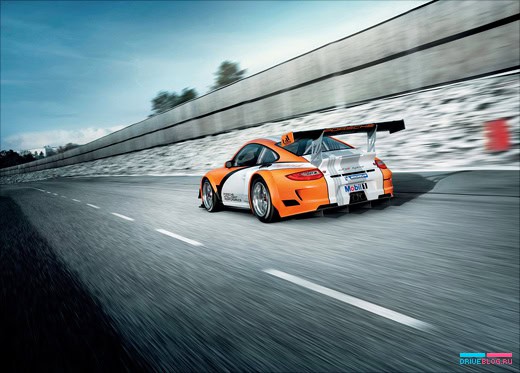 Porsche 911 GT3 R Hybrid