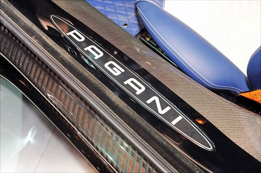 Geneva Motor Show 2010: Pagani Zonda Tricolore