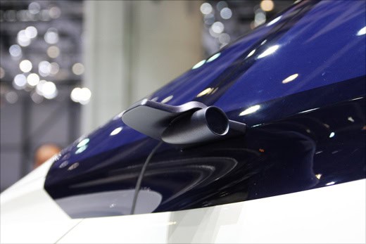 Geneva Motor Show 2010: Tesla EYE от IED