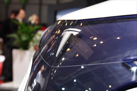 Geneva Motor Show 2010: Tesla EYE от IED
