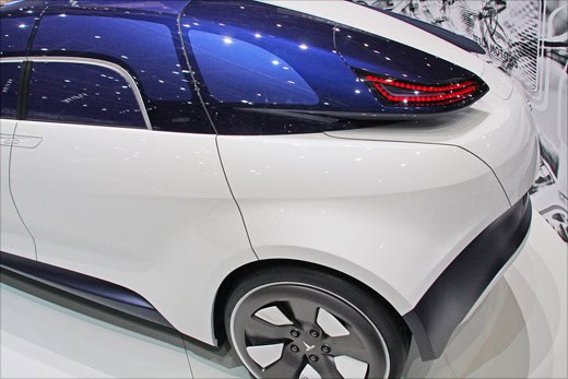 Geneva Motor Show 2010: Tesla EYE от IED