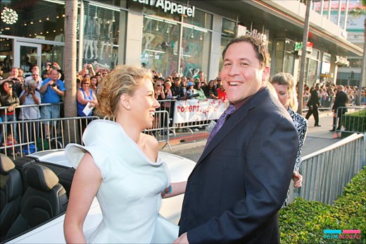 Железный Человек 2, Audi R8 и Тони Старк