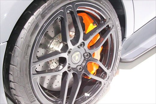 Beijing 2010: Lamborghini Murcielago LP 670-4 SuperVeloce China Limited Edition