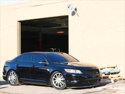Mobsteel Ford Taurus SHO