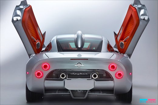 Spyker C8 Aileron