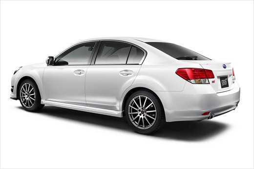 Subaru Legacy B4 GT tS STi