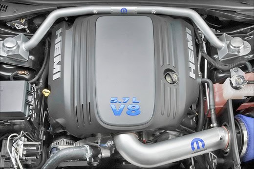 Dodge Mopar ’10 Challenger R/T
