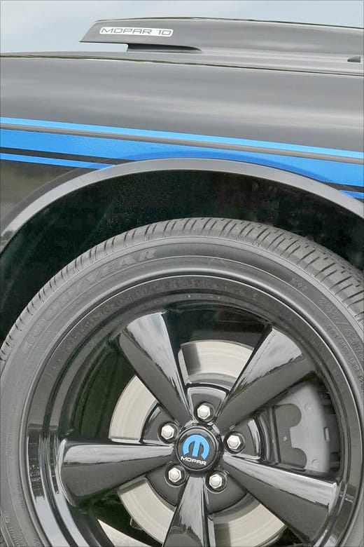 Dodge Mopar ’10 Challenger R/T